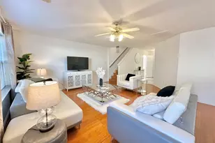 8223 Golf Green Cir, Houston, TX 77036 - Photo 7