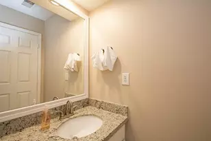 1618 Westhurst Ln, Houston, TX 77077 - Photo 37