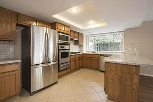 1618 Westhurst Ln, Houston, TX 77077 - Photo 9