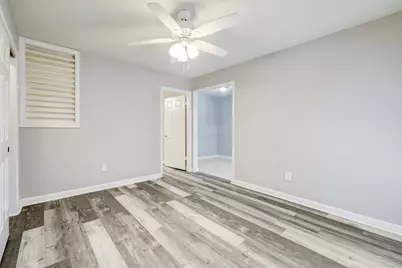 2202 Park Street #12, Houston, TX 77019 - Photo 7