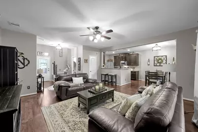 7652 Daisy Port Lane, Conroe, TX 77304 - Photo 9