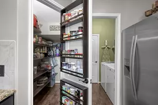 7652 Daisy Port Ln, Conroe, TX 77304 - Photo 17