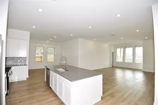 15524 Leopard Lily Ln, Conroe, TX 77302 - Photo 11