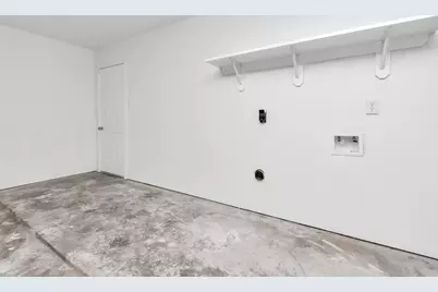 12118 Ryewater Drive, Houston, TX 77089 - Photo 11