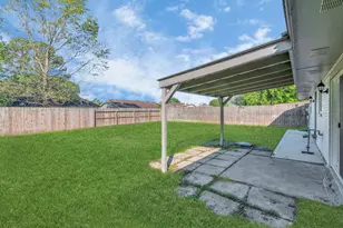 12118 Ryewater Dr, Houston, TX 77089 - Photo 15