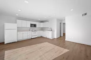 234 Westheimer Rd, Houston, TX 77006 - Photo 9