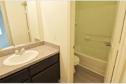 5851 Santa Bernadetta, Houston, TX 77017 - Photo 5
