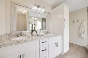 1506 Freedonia Dr, Houston, TX 77055 - Photo 15