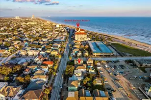 2207 Ave P, Galveston, TX 77550 - Photo 37