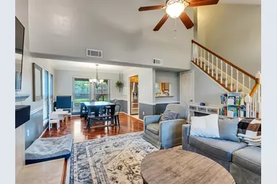 14422 Oak Chase Dr Drive, Houston, TX 77062 - Photo 5