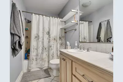 14422 Oak Chase Dr Drive, Houston, TX 77062 - Photo 17
