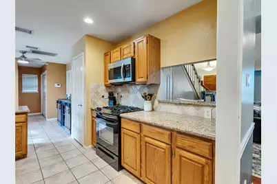 14422 Oak Chase Dr Drive, Houston, TX 77062 - Photo 11