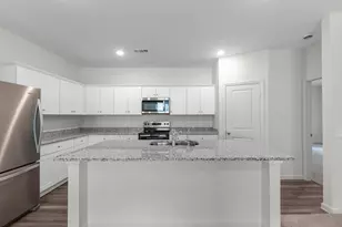 1029 Sunlit Cir, Brookshire, TX 77423 - Photo 3