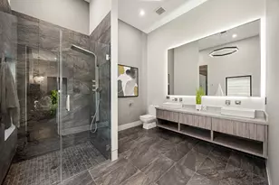 2302 Suffolk Dr, Houston, TX 77027 - Photo 27