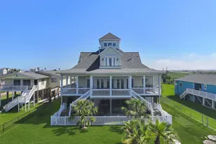 1243 Pilot Ln, Galveston, TX 77554 - Photo 1