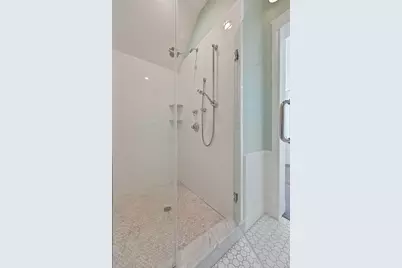 1243 Pilot Lane, Galveston, TX 77554 - Photo 37