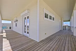 1243 Pilot Ln, Galveston, TX 77554 - Photo 7