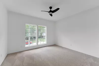 30 E Wedgemere Circle, The Woodlands, TX 77381 - Photo 21