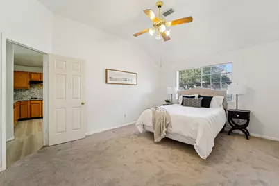 9618 Meadowchase Court, Houston, TX 77065 - Photo 19