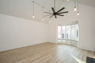 1395 Arlington St, Houston, TX 77008 - Photo 7