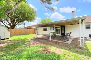 7410 Shoshone Dr, Baytown, TX 77521 - Photo 43
