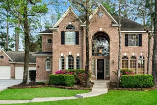 2 Lenox Hill Dr, The Woodlands, TX 77382 - Photo 3