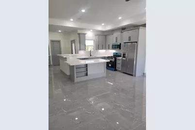 5807 Doulton Drive, Houston, TX 77033 - Photo 19