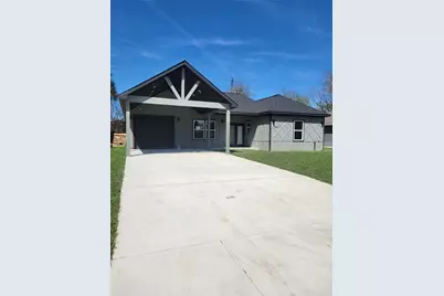 5807 Doulton Drive, Houston, TX 77033 - Photo 1