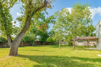 107 Maple Street, Lake Jackson, TX 77566 - Photo 21