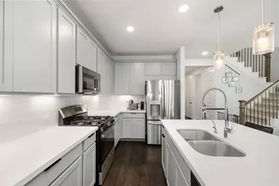 314 Cavil Barrier Lane, La Porte, TX 77571 - Photo 9