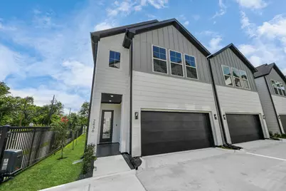 2436 & 2434 Harrington Street, Houston, TX 77026 - Photo 3