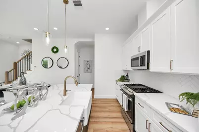 2436 & 2434 Harrington Street, Houston, TX 77026 - Photo 9