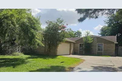 8710 Parkway Forest Drive, Houston, TX 77044 - Photo 1