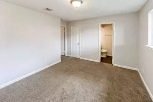 8710 Parkway Forest Dr, Houston, TX 77044 - Photo 31