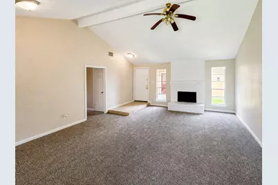 8710 Parkway Forest Drive, Houston, TX 77044 - Photo 7