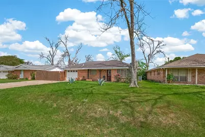 8106 Northline Drive, Houston, TX 77037 - Photo 5