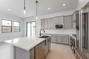 12016 Royal Oaks Banner Wy, Houston, TX 77082 - Photo 9