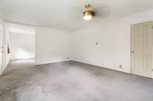 935 Creager St, Houston, TX 77034 - Photo 5