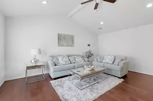 1022 Trapper Hill Dr, Houston, TX 77077 - Photo 23