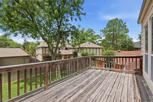 1022 Trapper Hill Dr, Houston, TX 77077 - Photo 25