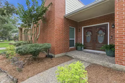 1022 Trapper Hill Drive, Houston, TX 77077 - Photo 3
