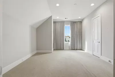 4734 Aftonshire Drive, Houston, TX 77027 - Photo 35