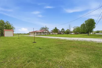 3710 Holy Road, Crosby, TX 77532 - Photo 3