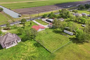 3710 Holy Rd, Crosby, TX 77532 - Photo 29