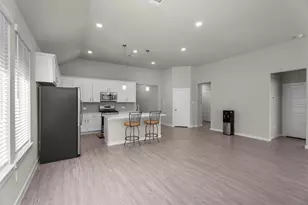 713 Ivory Crk Ct, Willis, TX 77378 - Photo 15