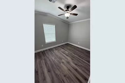 3114 Shady Creek Lane, Oyster Creek, TX 77541 - Photo 5