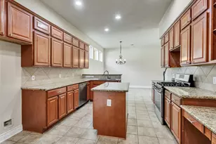 14102 April Glen Ct, Cypress, TX 77429 - Photo 19