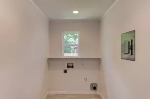 4708 Tanney St, Austin, TX 78721 - Photo 13
