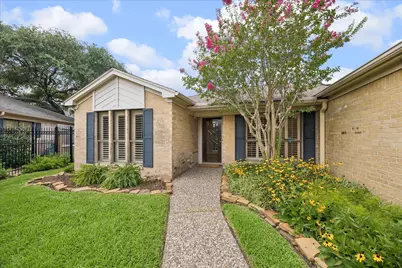 6506 Prairie Dunes Drive, Houston, TX 77069 - Photo 1