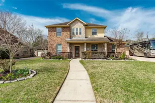 2329 Acacia St, League City, TX 77573 - Photo 3